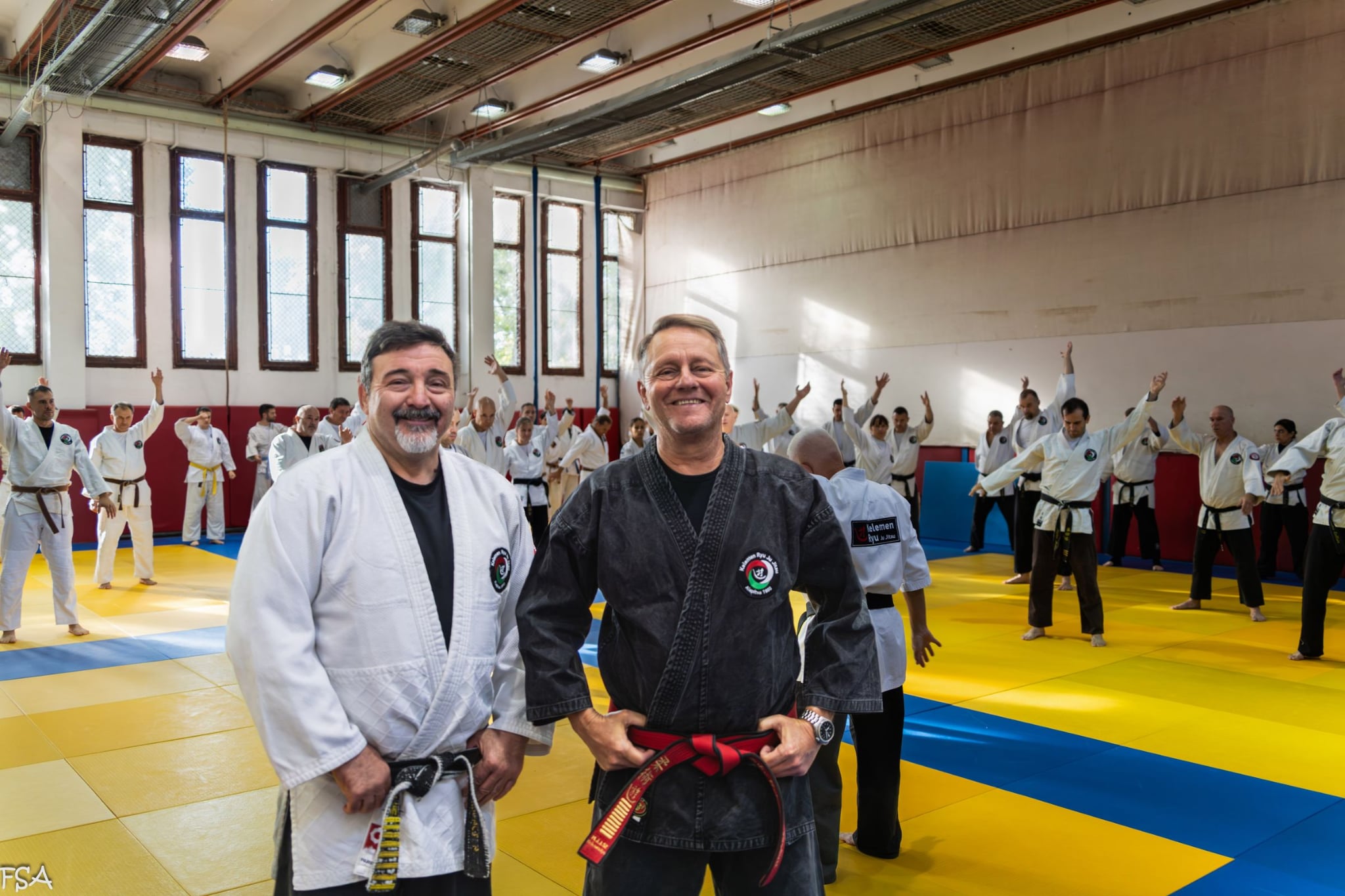 48cfeebc 5bd1 410b af9e d3f56a1439a4